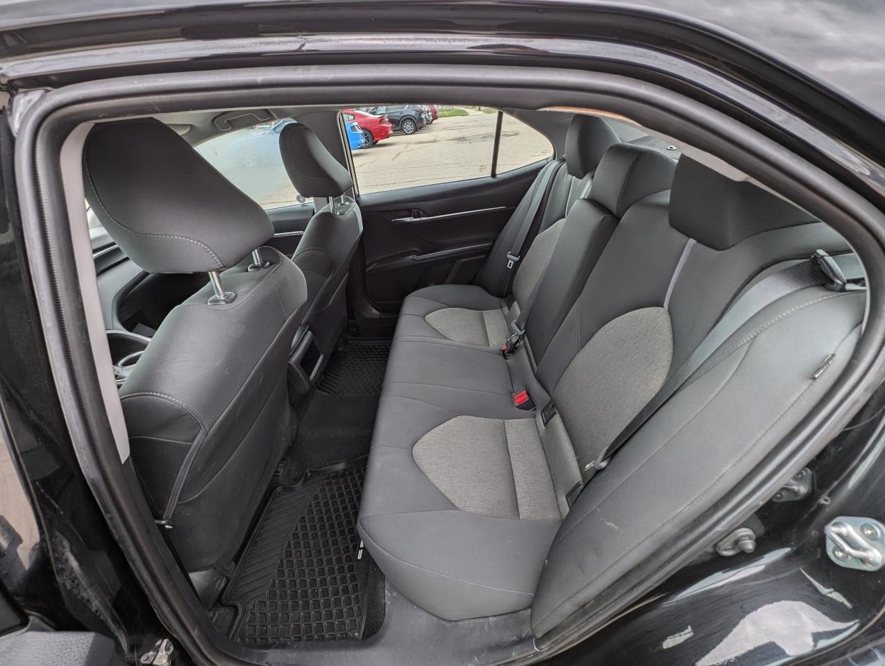 2022 Toyota Camry LE-ONE ONWER-LEASE RETURN-HTD STS - Photo #7