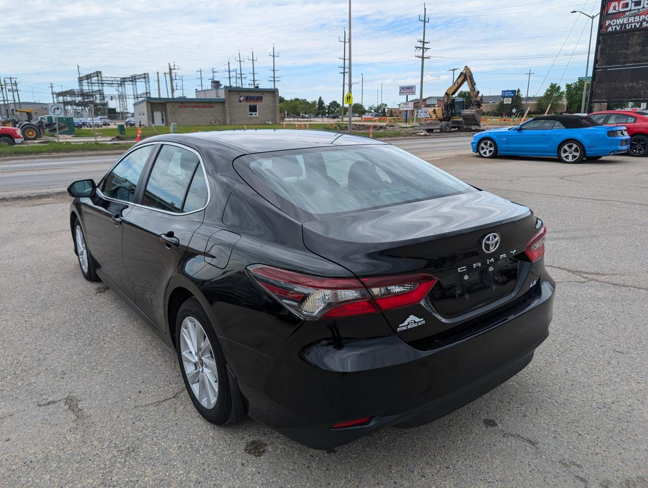 2022 Toyota Camry LE-ONE ONWER-LEASE RETURN-HTD STS - Photo #5