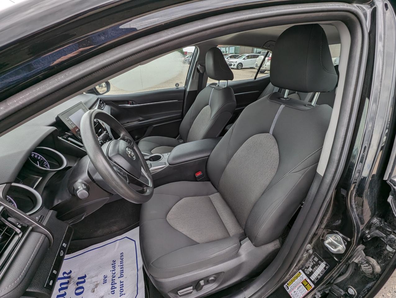 2022 Toyota Camry LE-ONE ONWER-LEASE RETURN-HTD STS - Photo #11