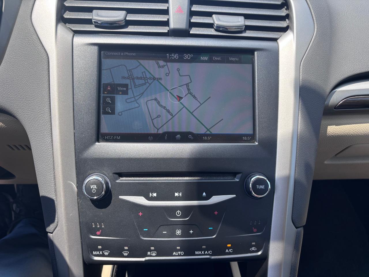 2014 Ford Fusion SE LOADED CREAM INTERIOR - Photo #20