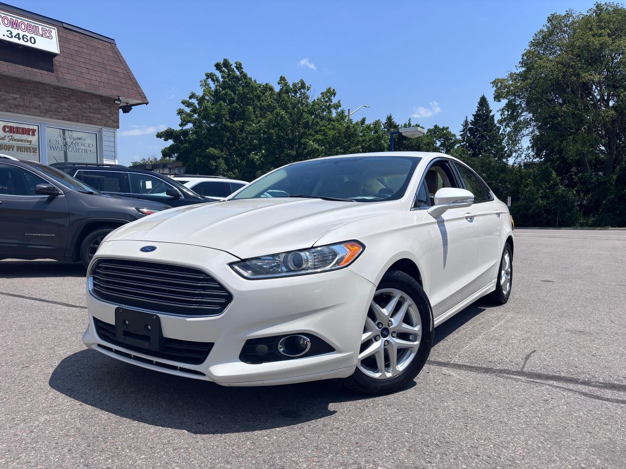 2014 Ford Fusion SE LOADED CREAM INTERIOR - Photo #4