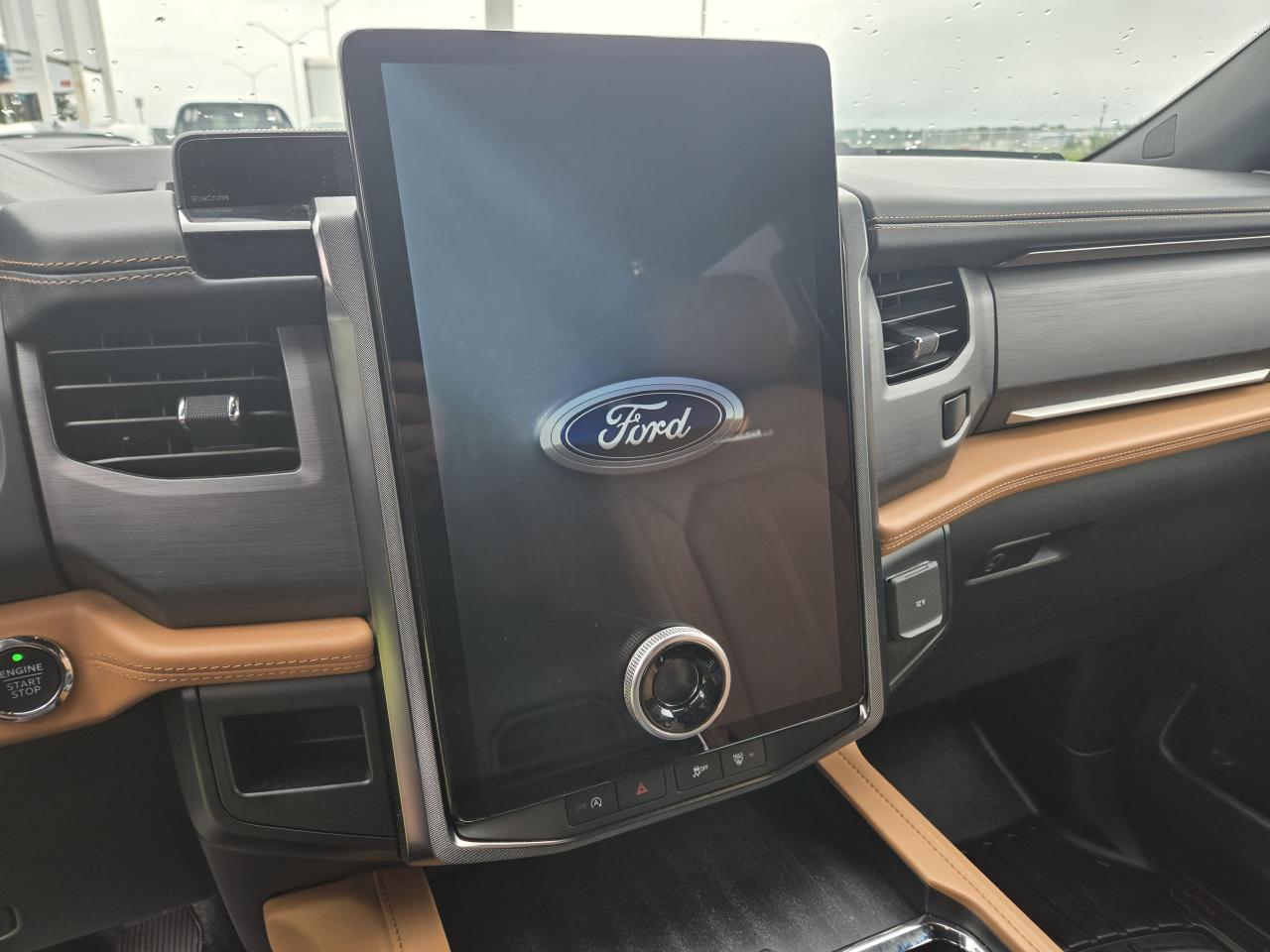 2024 Ford Expedition Platinum Max 4X4 - Photo #11
