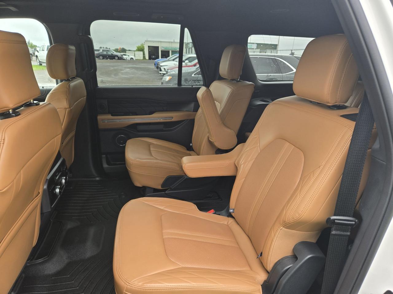 2024 Ford Expedition Platinum Max 4X4 - Photo #8