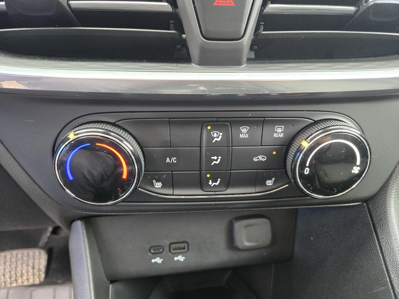 2024 Buick Encore GX Preferred - Photo #11