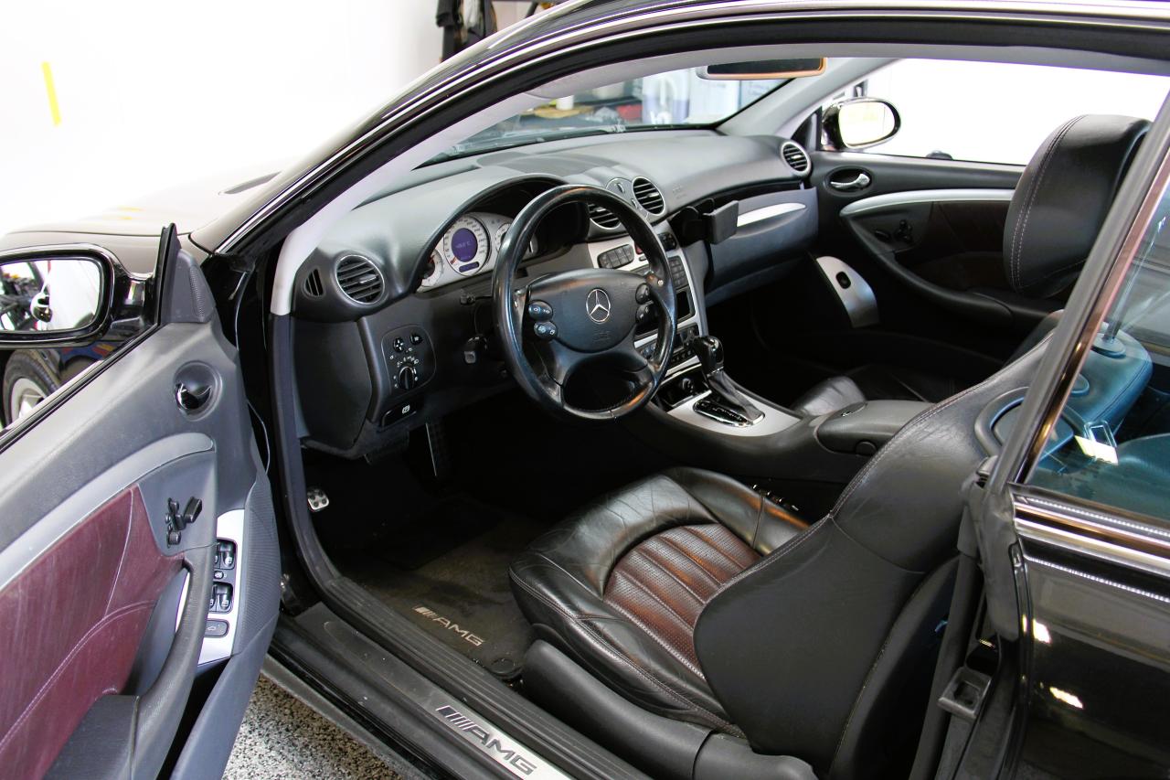 2004 Mercedes-Benz CLK 2dr Cpe 5.4L AMG 55 Photo3