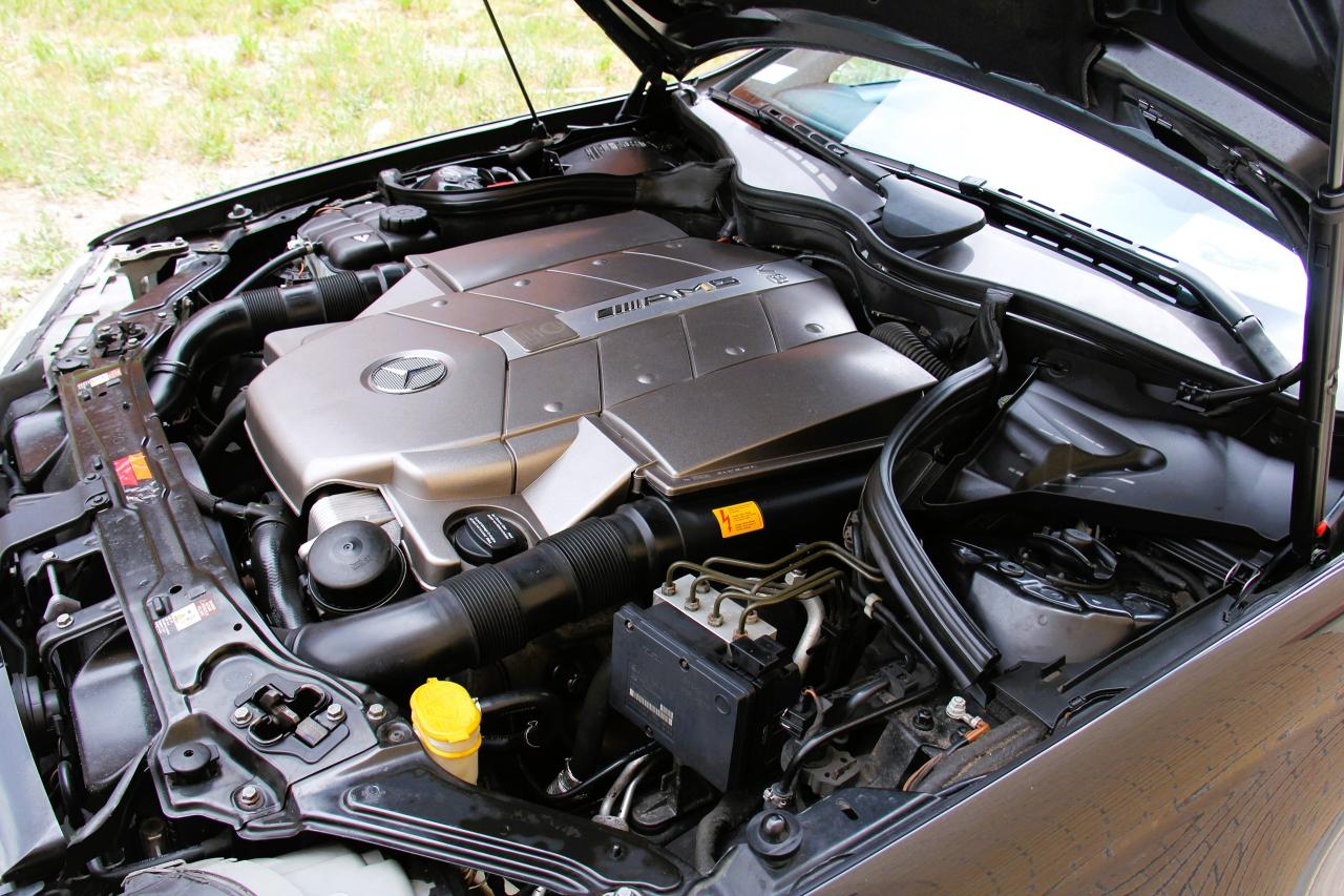 2004 Mercedes-Benz CLK 2dr Cpe 5.4L AMG 55 - Photo #19