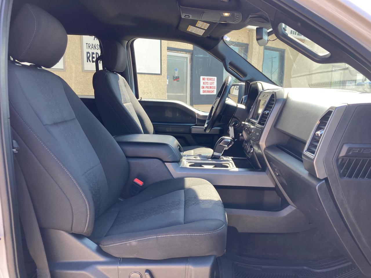 2020 Ford F-150 XLT - Photo #8