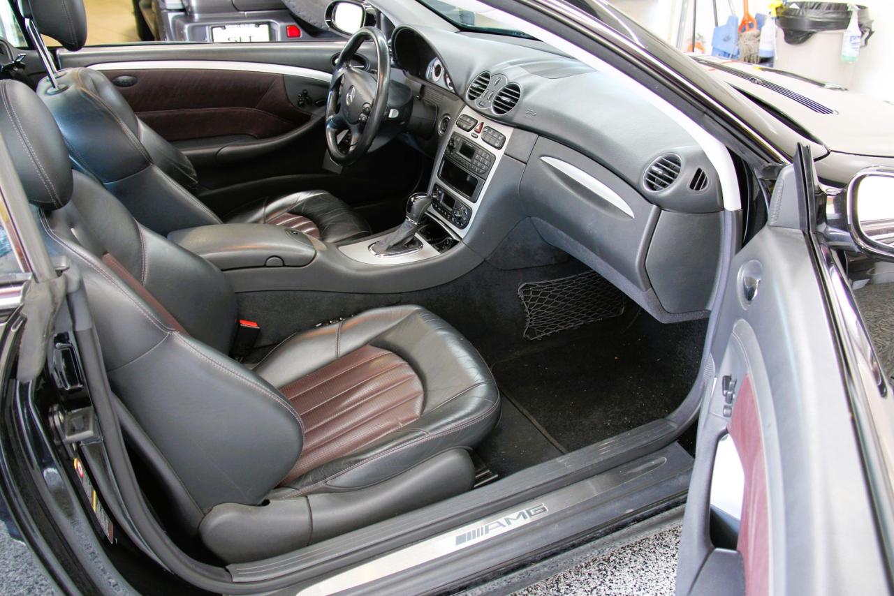2004 Mercedes-Benz CLK 2dr Cpe 5.4L AMG 55 Photo4