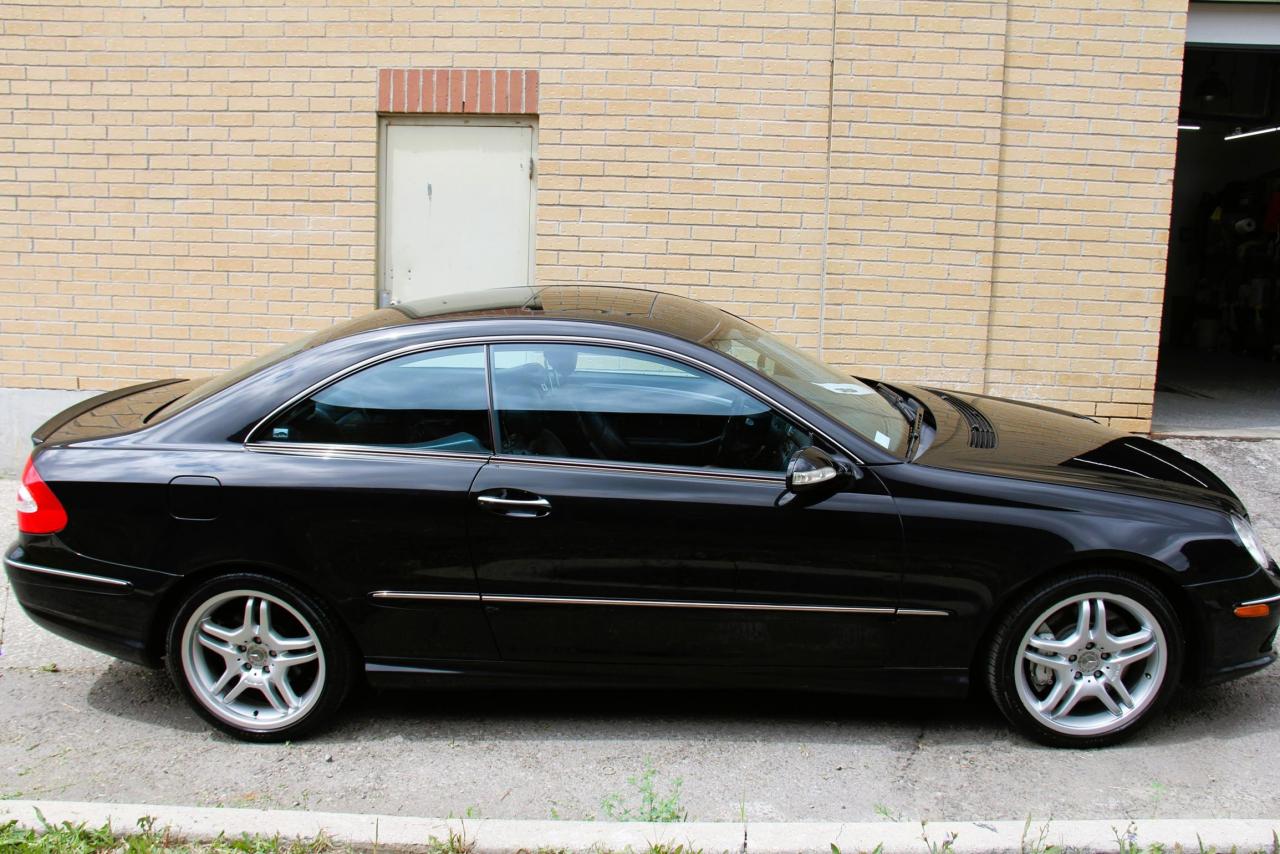 2004 Mercedes-Benz CLK 2dr Cpe 5.4L AMG 55 Photo
