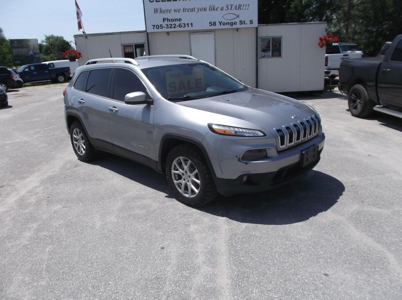 Used 2016 Jeep Cherokee 4X4 NORTH LATITUDE for sale in Elmvale, ON