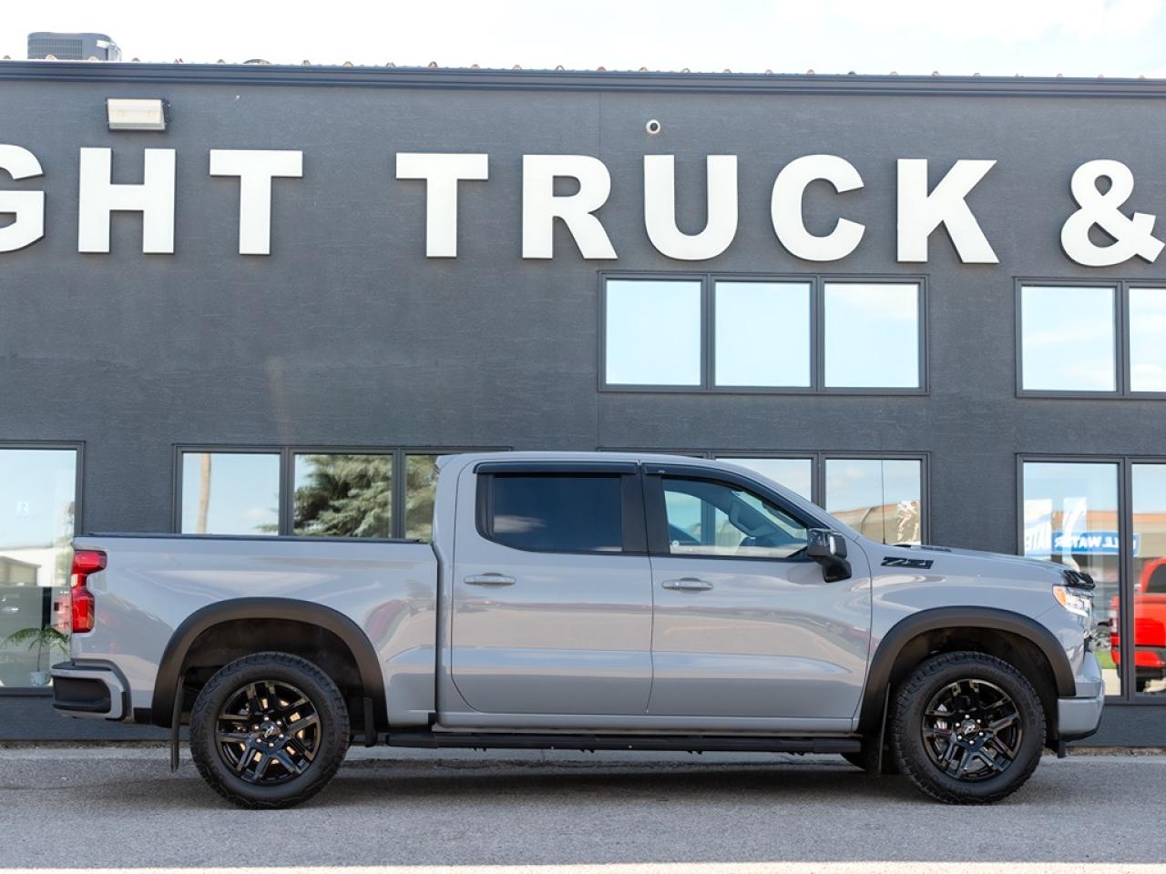 2024 Chevrolet Silverado 1500 RST 3.0 DIESEL ONLY 18,254 KMS Photo4