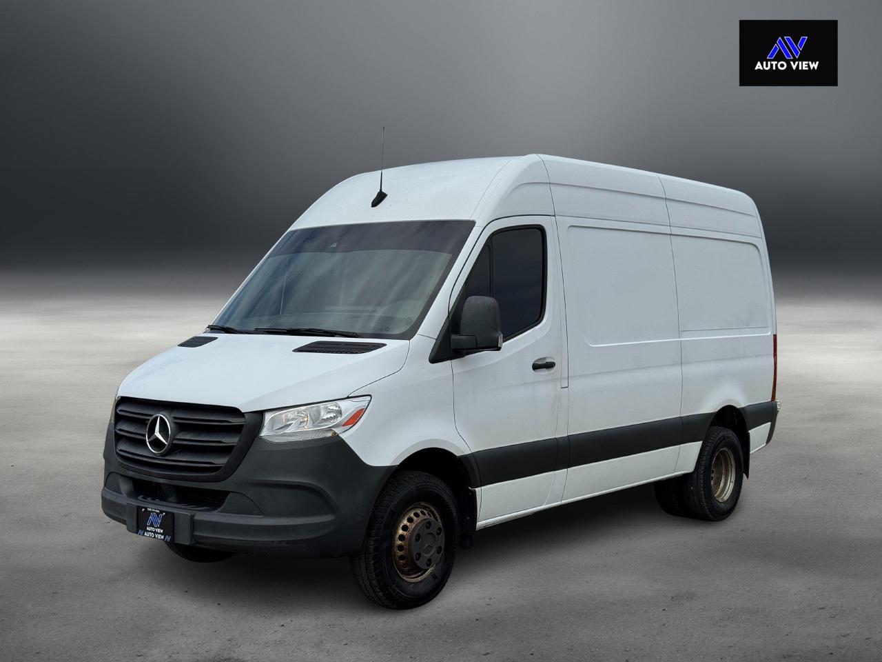 2019 Mercedes-Benz Sprinter 3500 **HIGH ROOF**144" WHEELBASE** - Photo #9