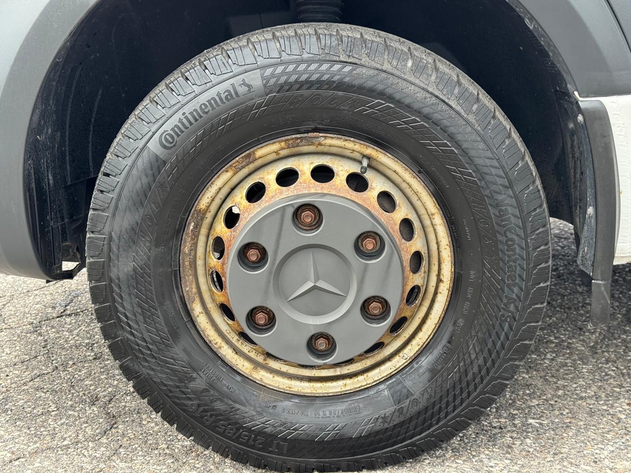2019 Mercedes-Benz Sprinter 3500 **HIGH ROOF**144" WHEELBASE** - Photo #18