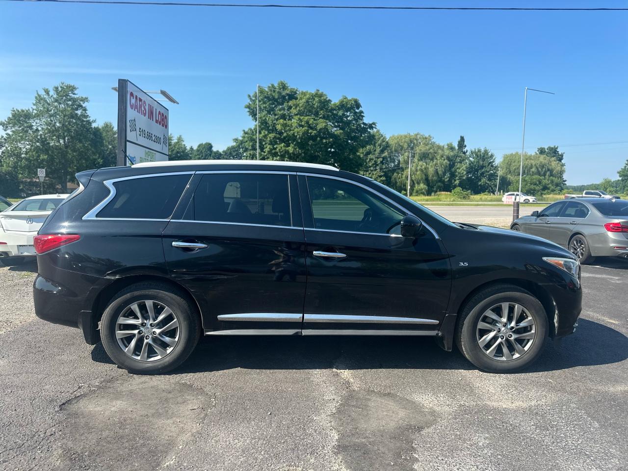 2015 Infiniti QX60 AWD 4dr Photo2