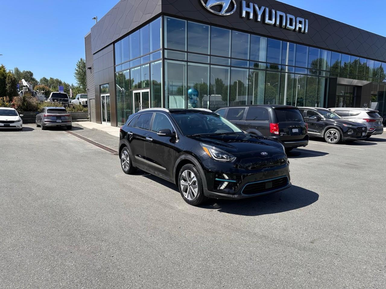 Used 2020 Kia NIRO EV SX Touring for sale in Abbotsford, BC
