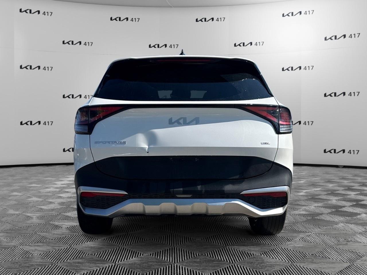 2025 Kia Sportage Hybrid EX AWD Photo3