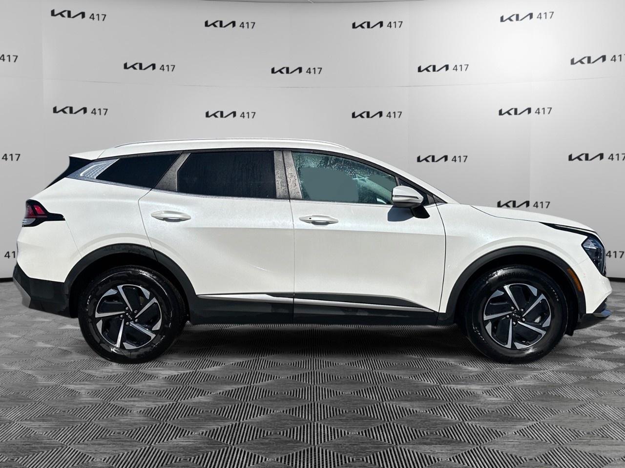 2025 Kia Sportage Hybrid EX AWD Photo