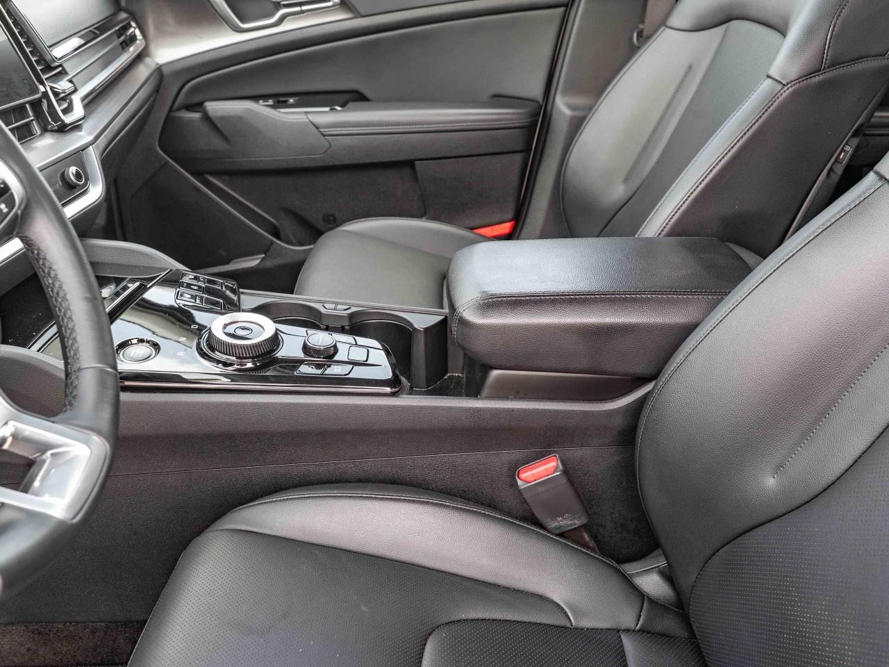 2025 Kia Sportage Hybrid EX AWD Photo