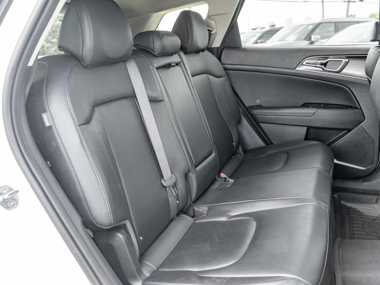 2025 Kia Sportage Hybrid EX AWD Photo