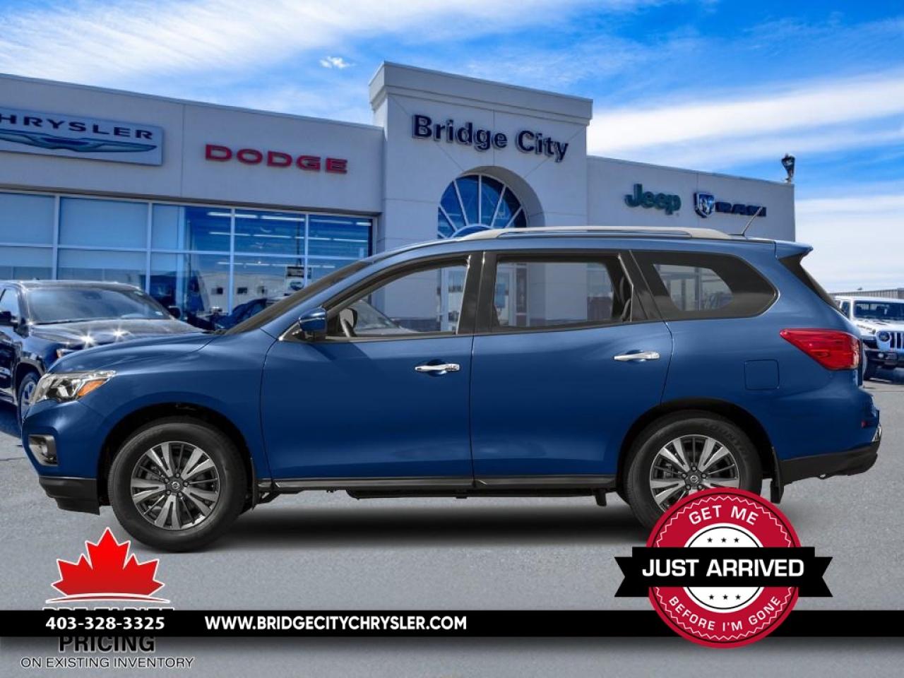 Used 2020 Nissan Pathfinder SV Tech for sale in Lethbridge, AB
