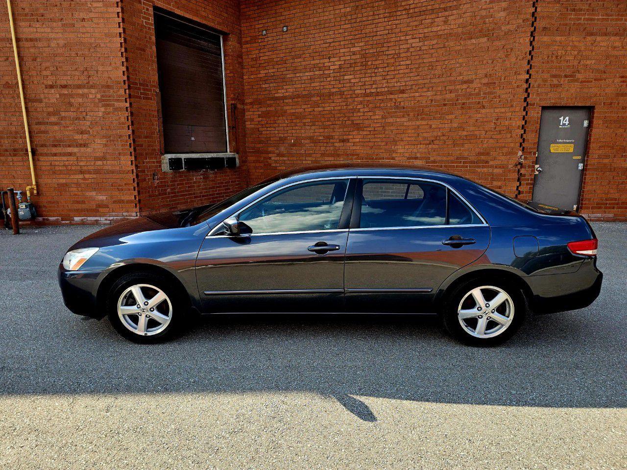 2003 Honda Accord Sdn EX Manual with Leather - Photo #5