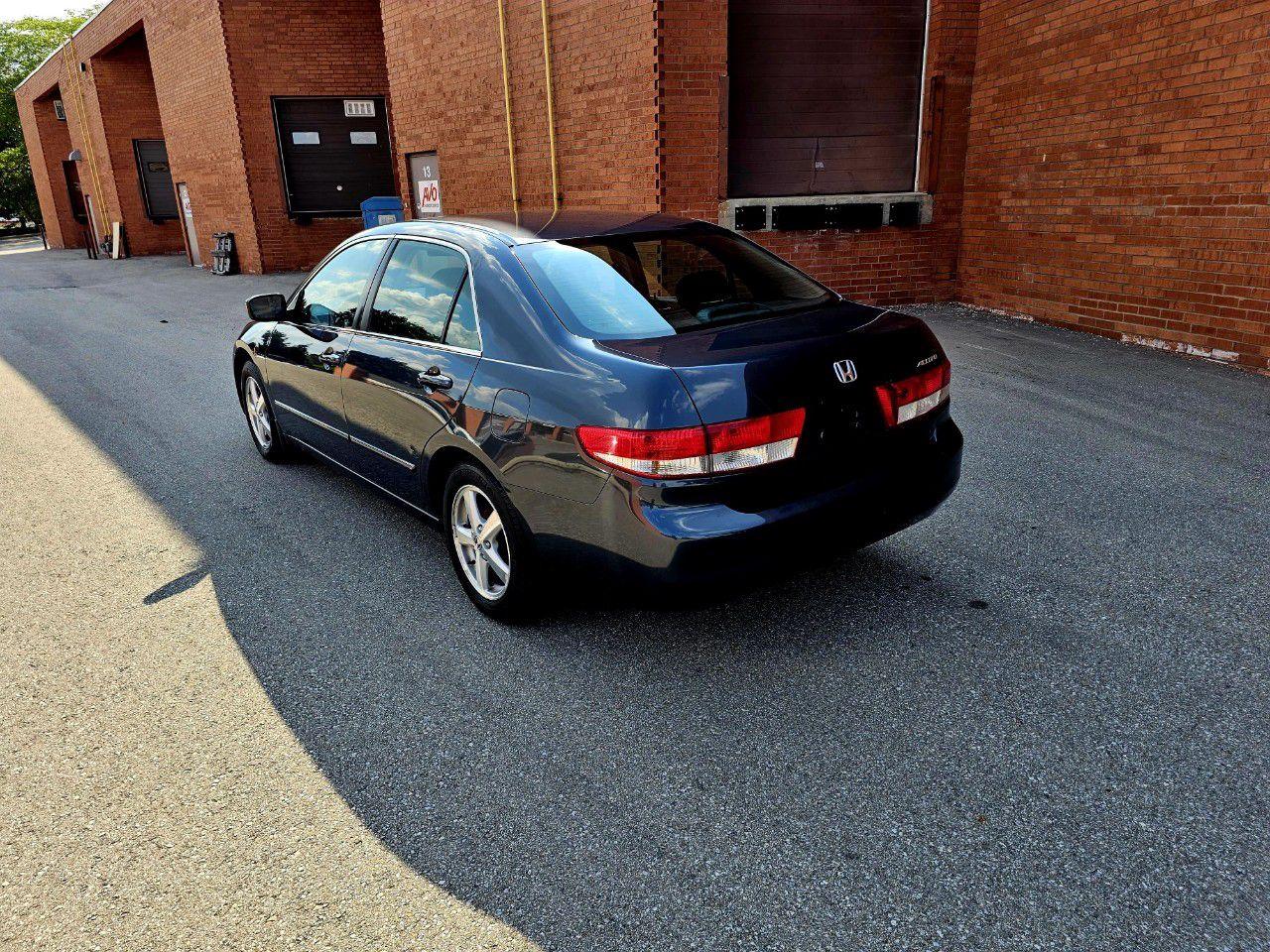 2003 Honda Accord Sdn EX Manual with Leather - Photo #6