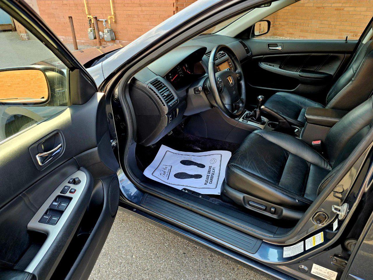 2003 Honda Accord Sdn EX Manual with Leather - Photo #10