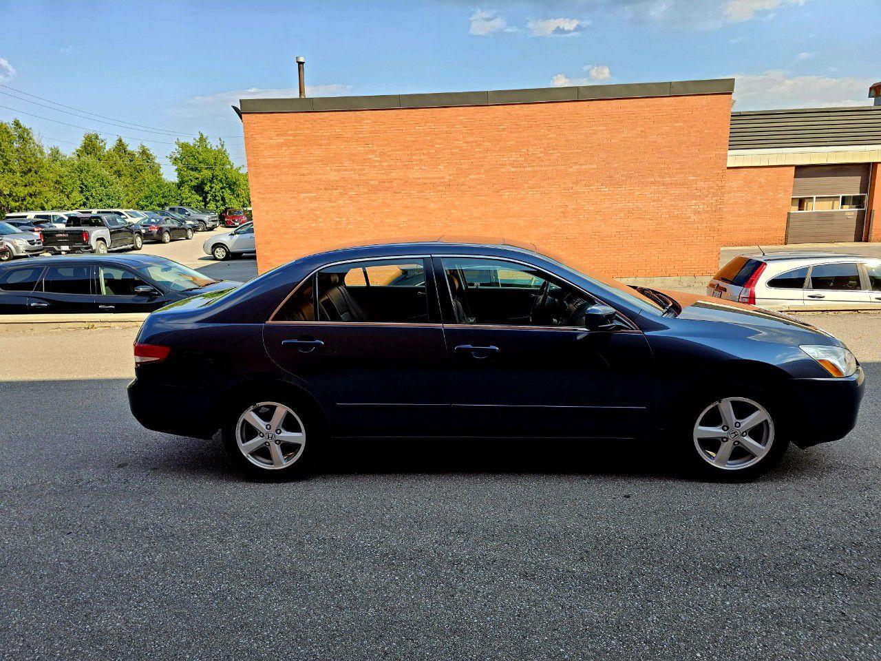 2003 Honda Accord Sdn EX Manual with Leather - Photo #9