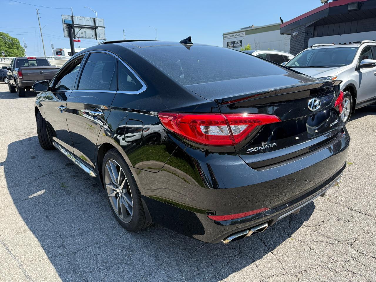 2015 Hyundai Sonata 2.0T ULTIMATE / AUTO / AC / YOU SAFETY YOU SAVE - Photo #2