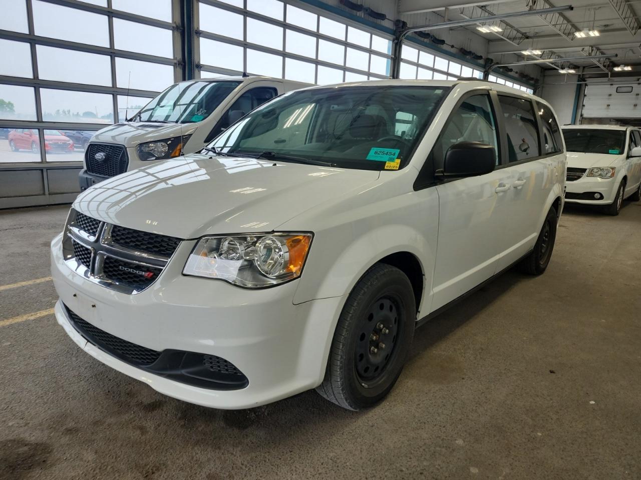 Used 2019 Dodge Grand Caravan SXT / Stow n Go / 7 Pass / Rev Cam for sale in Mississauga, ON