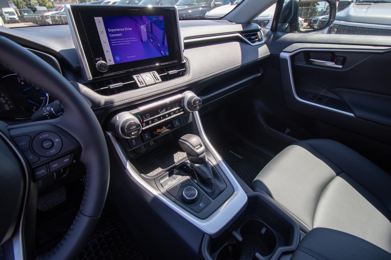 2025 Toyota RAV4 HYBRID XLE AWD Photo5
