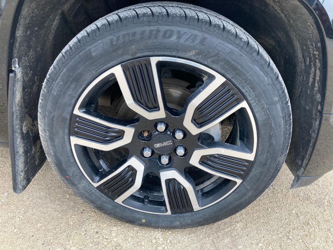 2019 GMC Acadia Denali - Photo #19