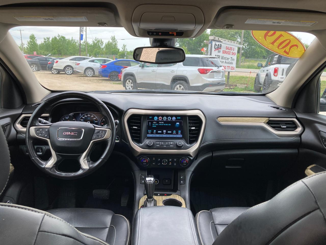2019 GMC Acadia Denali - Photo #6