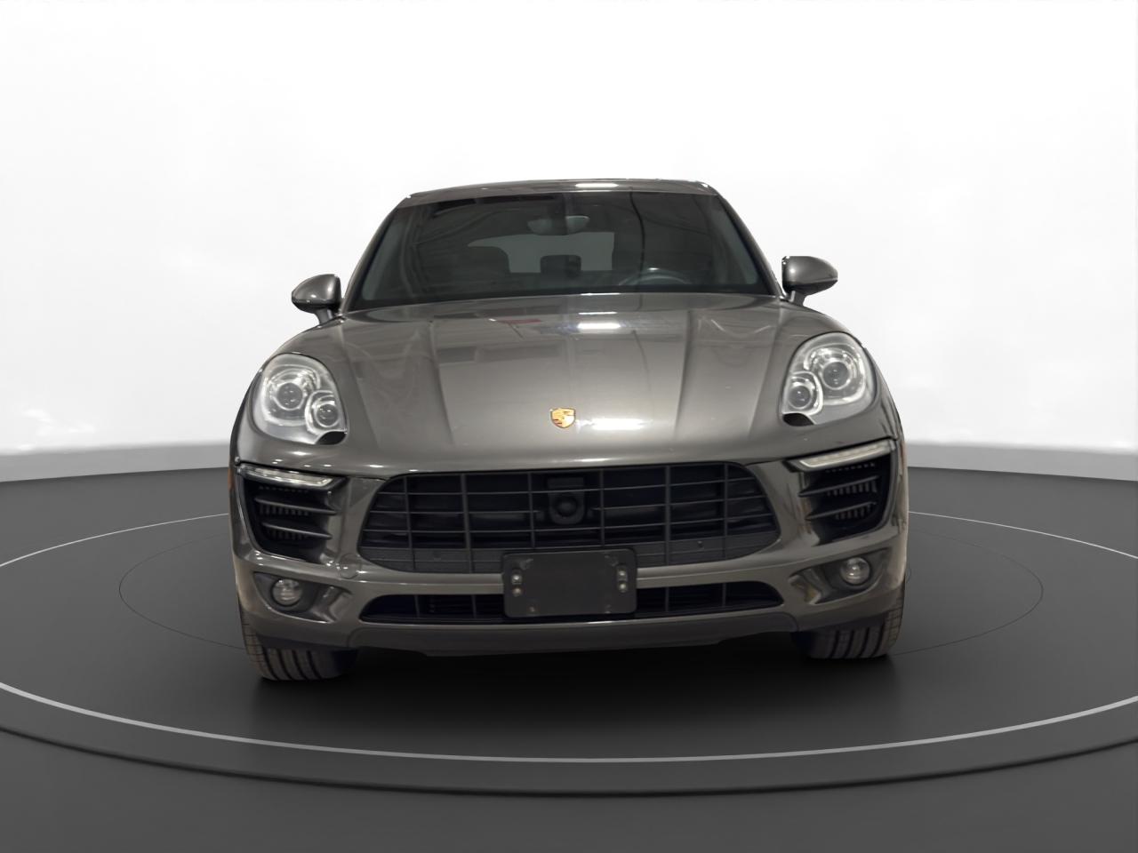 2015 Porsche Macan S - Photo #2