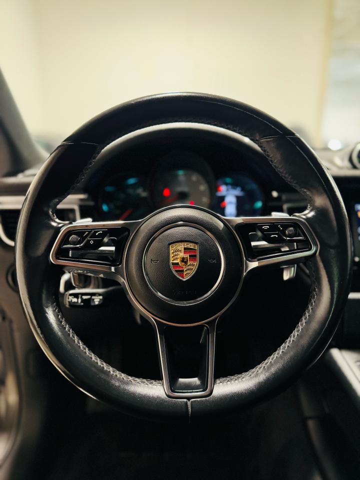 2015 Porsche Macan S - Photo #10
