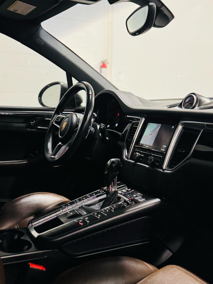 2015 Porsche Macan S - Photo #22