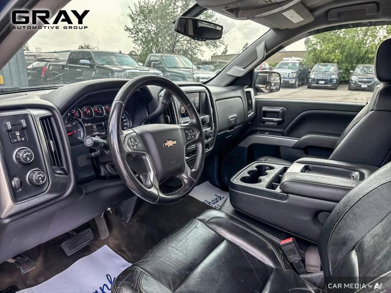 2017 Chevrolet Silverado 1500 LT Z71 w/2LZ/Leather/4x4 - Photo #9