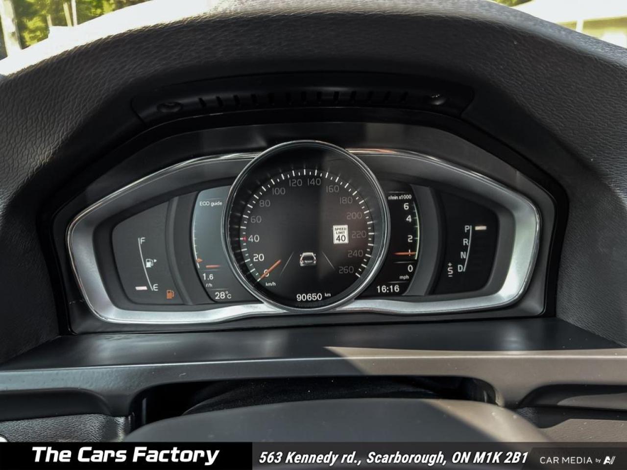 2017 Volvo V60 T5 Special Edition Premier - Photo #14