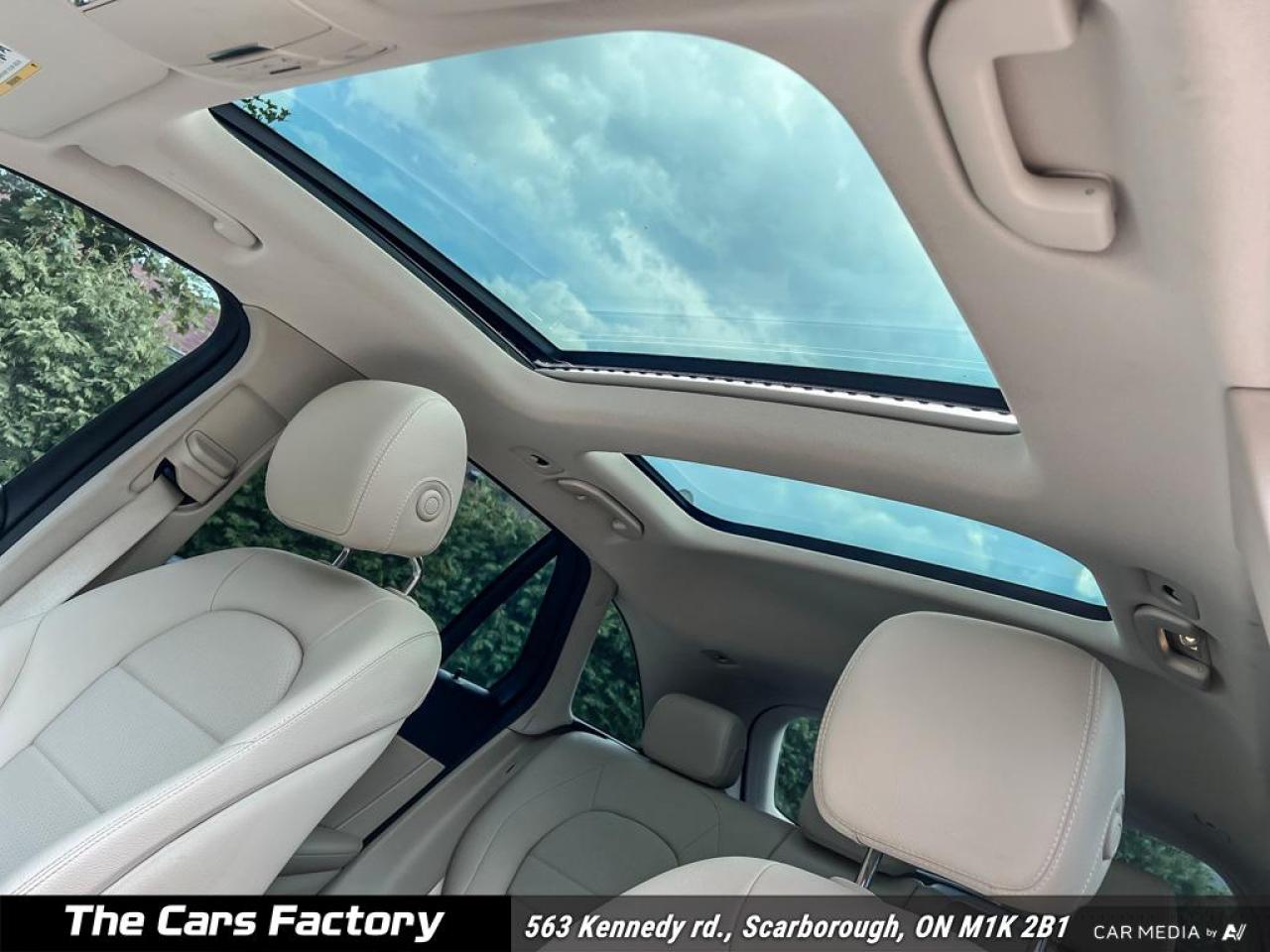 2018 Mercedes-Benz GLC-Class GLC 300 4MATIC 360 Camera No Accident! - Photo #21