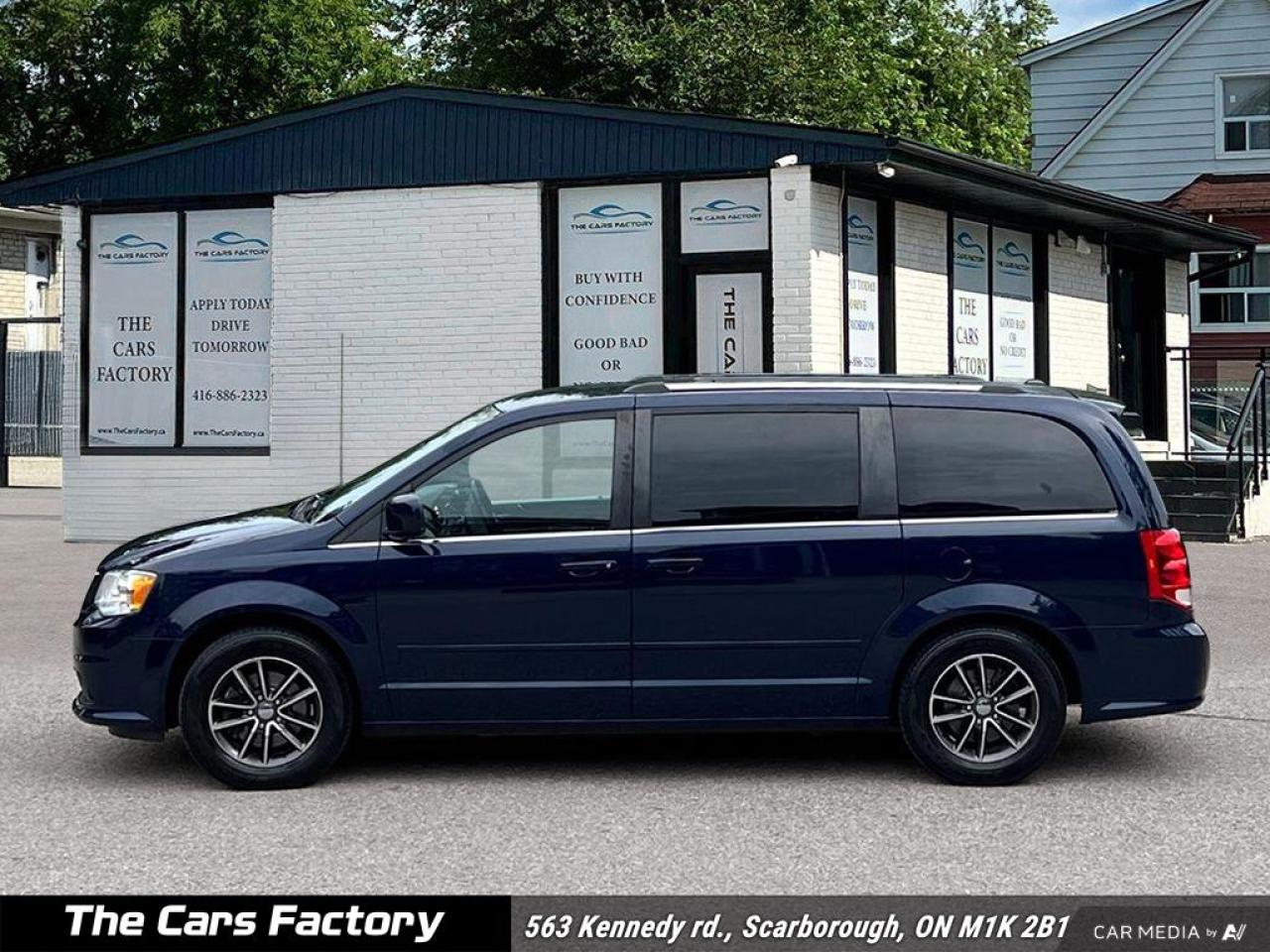 2017 Dodge Grand Caravan SXT Premium Plus DVD / Nav / Camera No Accident! - Photo #3