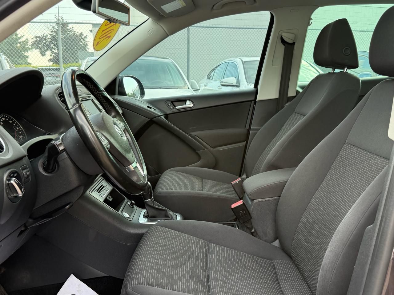 2016 Volkswagen Tiguan Comfortline SUNROOF|4MOTION|HEATED SEATS - Photo #6