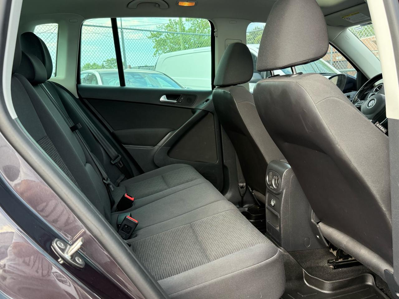 2016 Volkswagen Tiguan Comfortline SUNROOF|4MOTION|HEATED SEATS - Photo #14