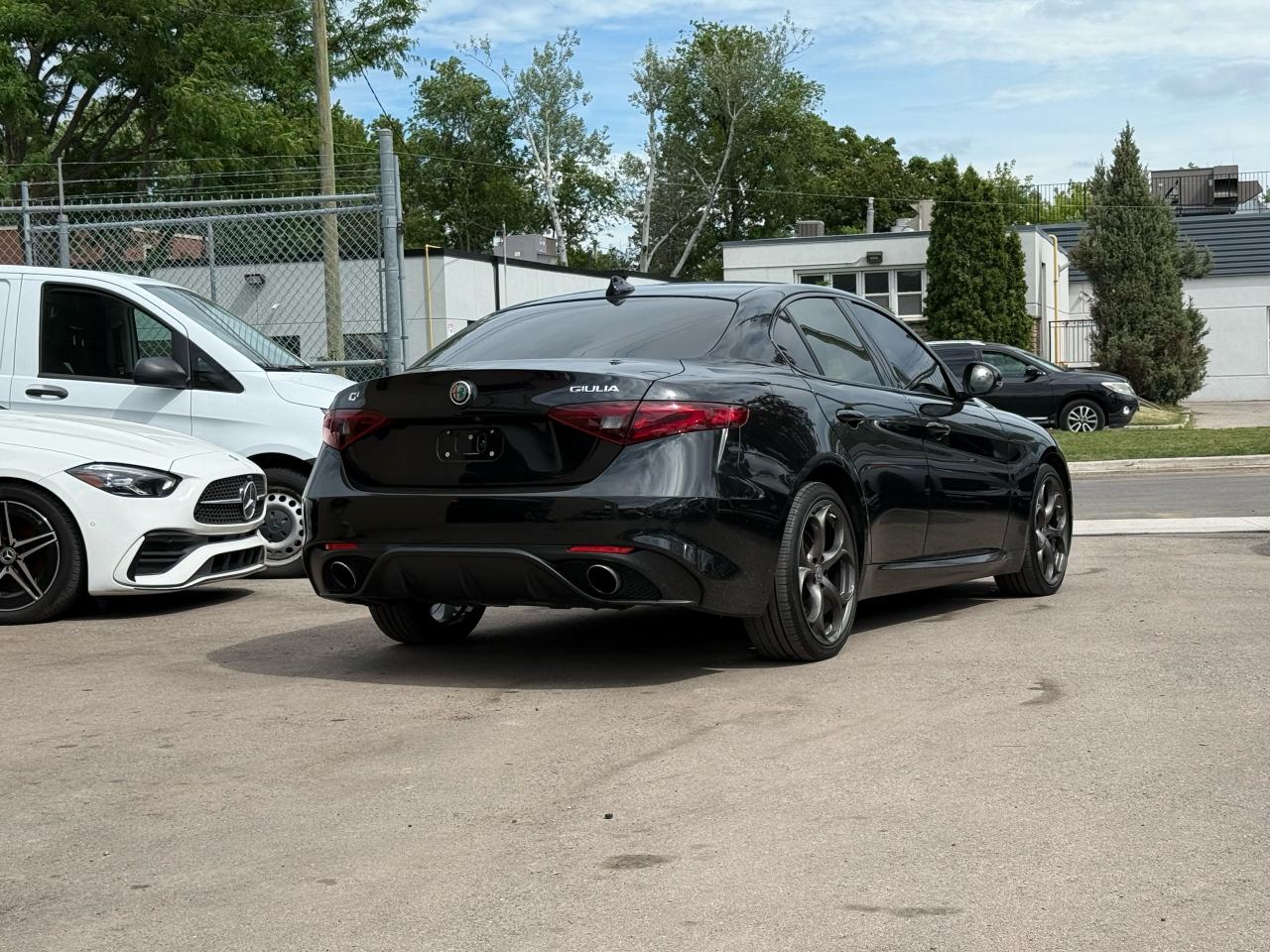 2018 Alfa Romeo Giulia Ti Sport SUNROOF|NAVI|HEATED SEATS - Photo #3