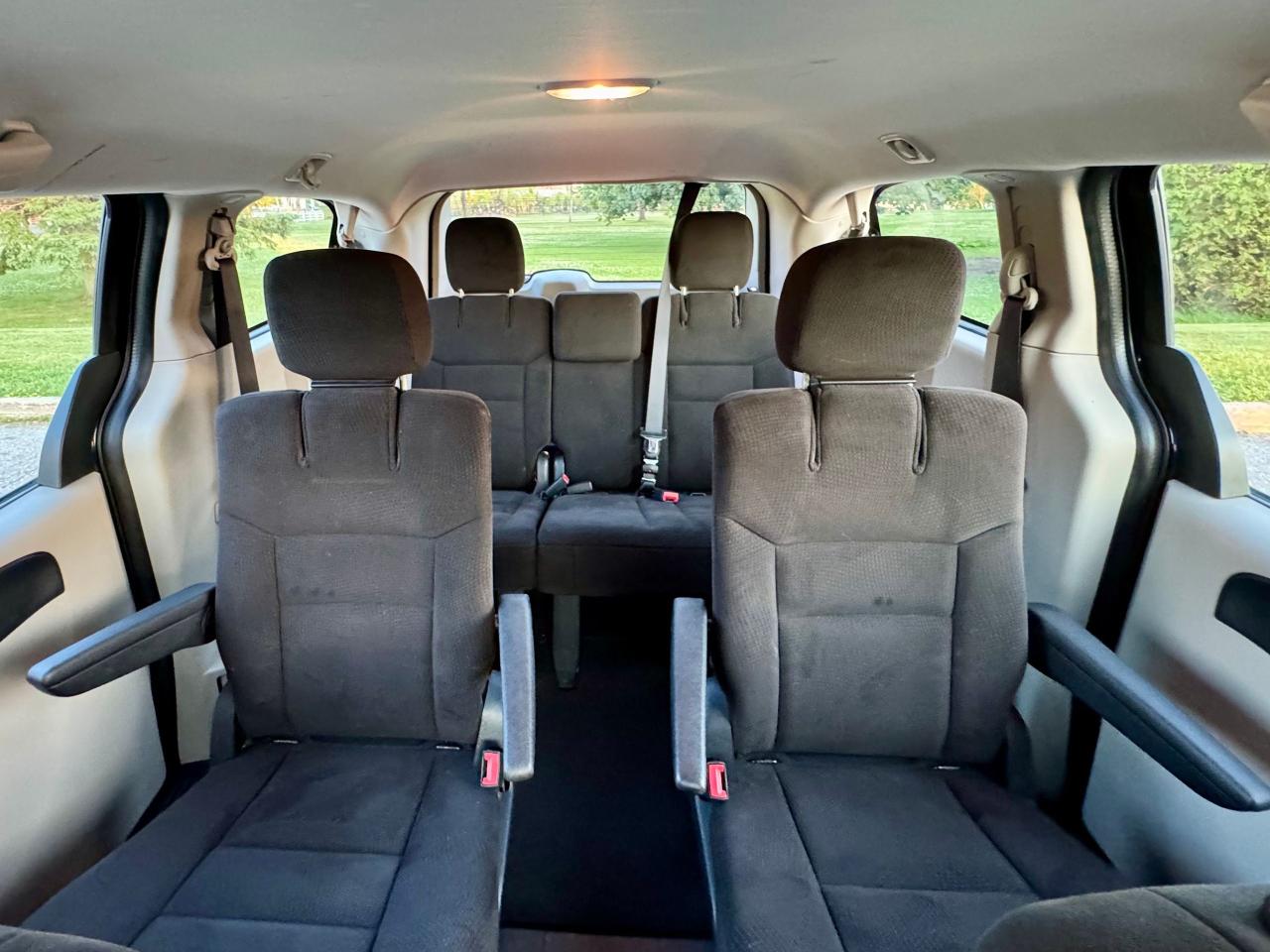 2016 Dodge Grand Caravan CANADA VALUE PACKAGE - Photo #10