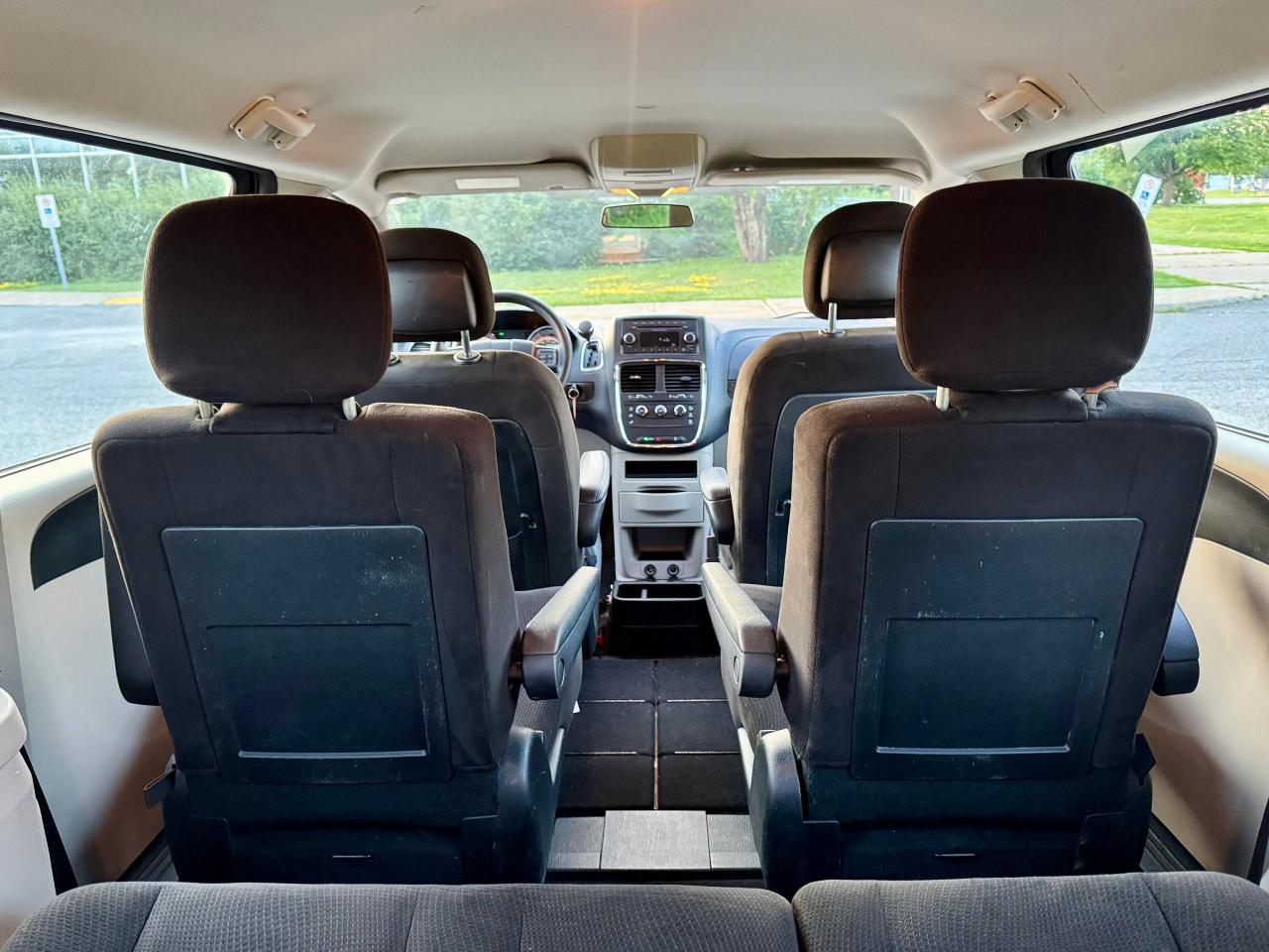 2016 Dodge Grand Caravan CANADA VALUE PACKAGE - Photo #12