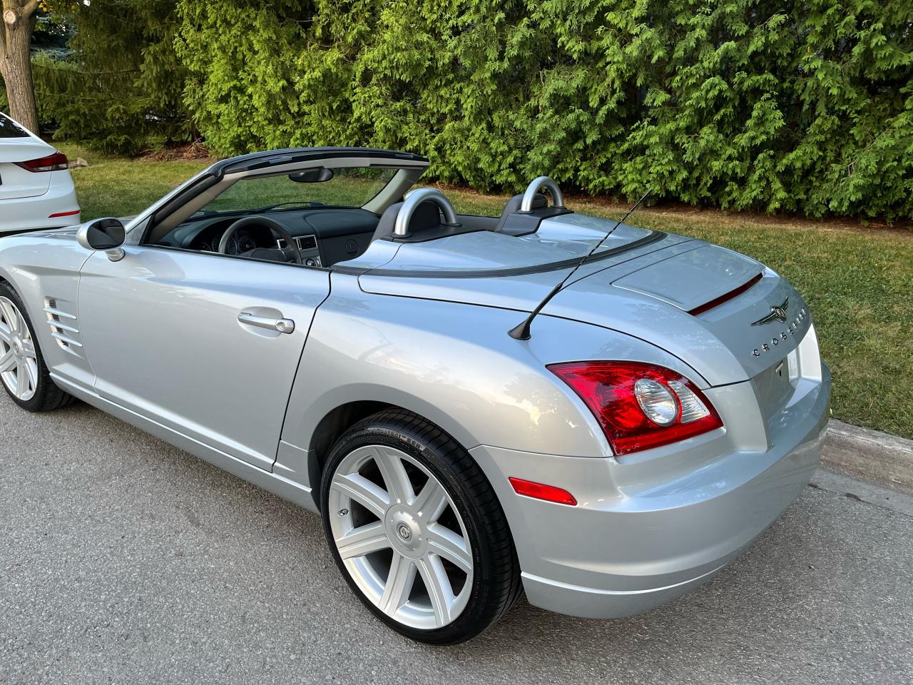 2007 Chrysler Crossfire LIMITED CONVERTIBLE-55,482 MILES-RARE 6SPEED TRANS - Photo #10