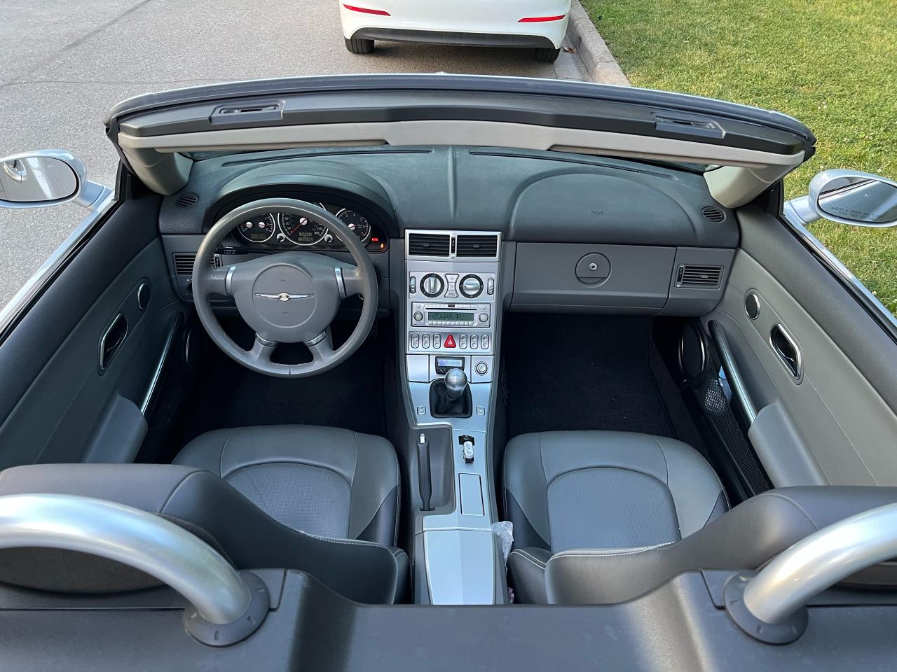 2007 Chrysler Crossfire LIMITED CONVERTIBLE-55,482 MILES-RARE 6SPEED TRANS - Photo #11