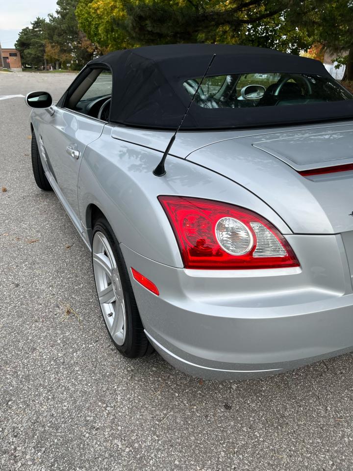 2007 Chrysler Crossfire LIMITED CONVERTIBLE-55,774 MILES (US VEHICLE) -RARE 6SPEED TRANS - Photo #16