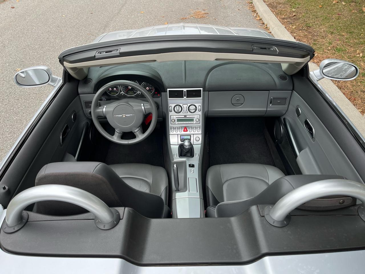 2007 Chrysler Crossfire LIMITED CONVERTIBLE-55,774 MILES (US VEHICLE) -RARE 6SPEED TRANS - Photo #21