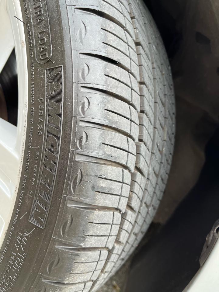 2007 Chrysler Crossfire LIMITED CONVERTIBLE-55,774 MILES (US VEHICLE) -RARE 6SPEED TRANS - Photo #26